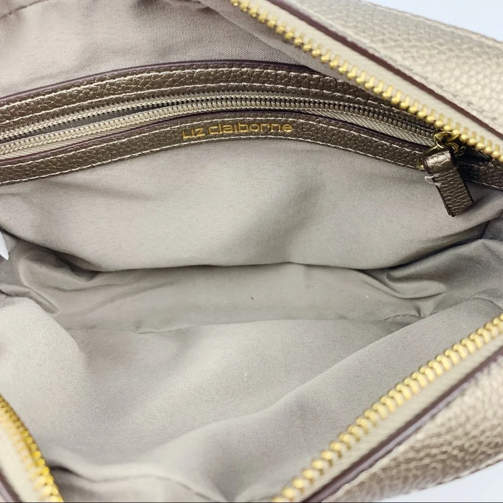 Liz Claiborne Laura Camera‎ Crossbody Metallic